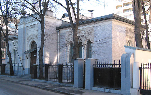  2003.